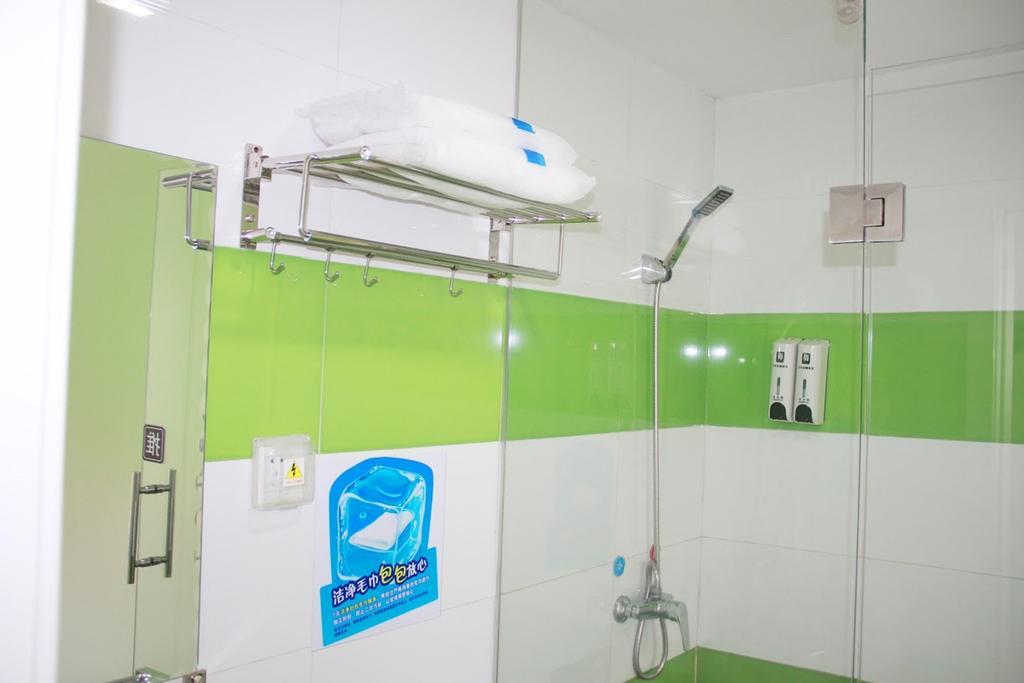 7 Days Inn Heze Mudan Road Branch Buitenkant foto