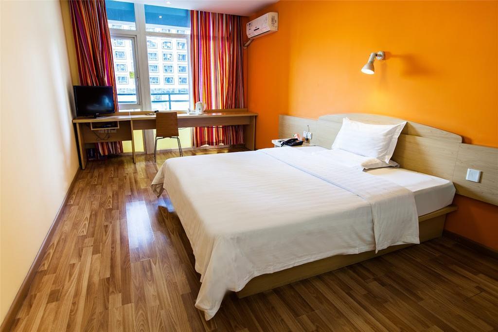 7 Days Inn Heze Mudan Road Branch Buitenkant foto